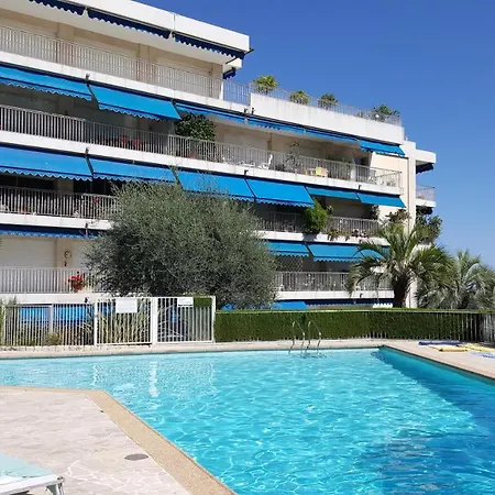 Studette Avec Piscine Au Calme - Proche Nice Et Monaco Apartament *